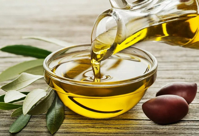 C&oacute; n&ecirc;n uống một ch&uacute;t dầu &ocirc;liu mỗi s&aacute;ng?- Ảnh 2.