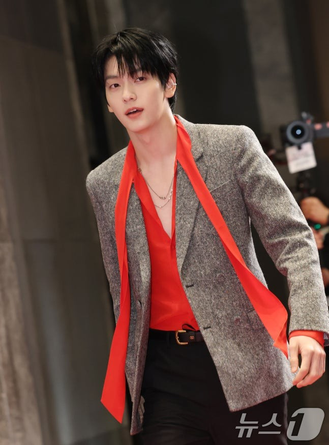 Lộ ảnh hẹn h&ograve; của Soobin- Ảnh 11.