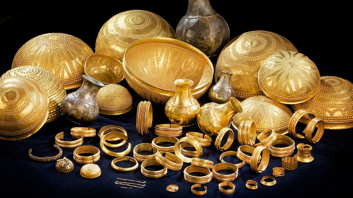 Phát hiện kim loại lạ đến từ bên ngoài hành tinh bên trong kho báu 3.000 năm tuổi- Ảnh 1. Phát hiện kim loại lạ đến từ bên ngoài hành tinh bên trong kho báu 3.000 năm tuổi- Ảnh 1.