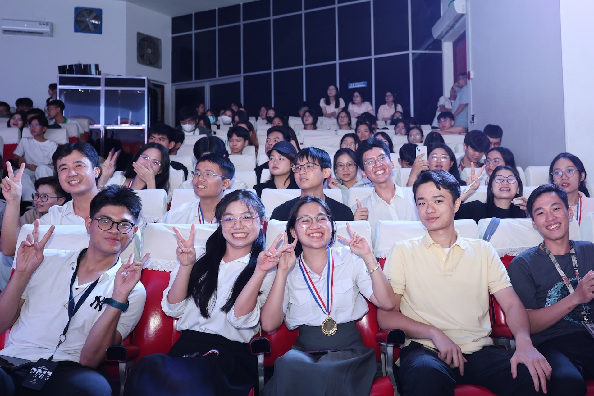 Thông báo nghỉ Tết LẠ nhất mùa Xuân 2026: "Tắt đèn sách vở" - ĐH Y khoa Phạm Ngọc Thạch gây sốt!- Ảnh 3. Thông báo nghỉ Tết LẠ nhất mùa Xuân 2026: "Tắt đèn sách vở" - ĐH Y khoa Phạm Ngọc Thạch gây sốt!- Ảnh 3.