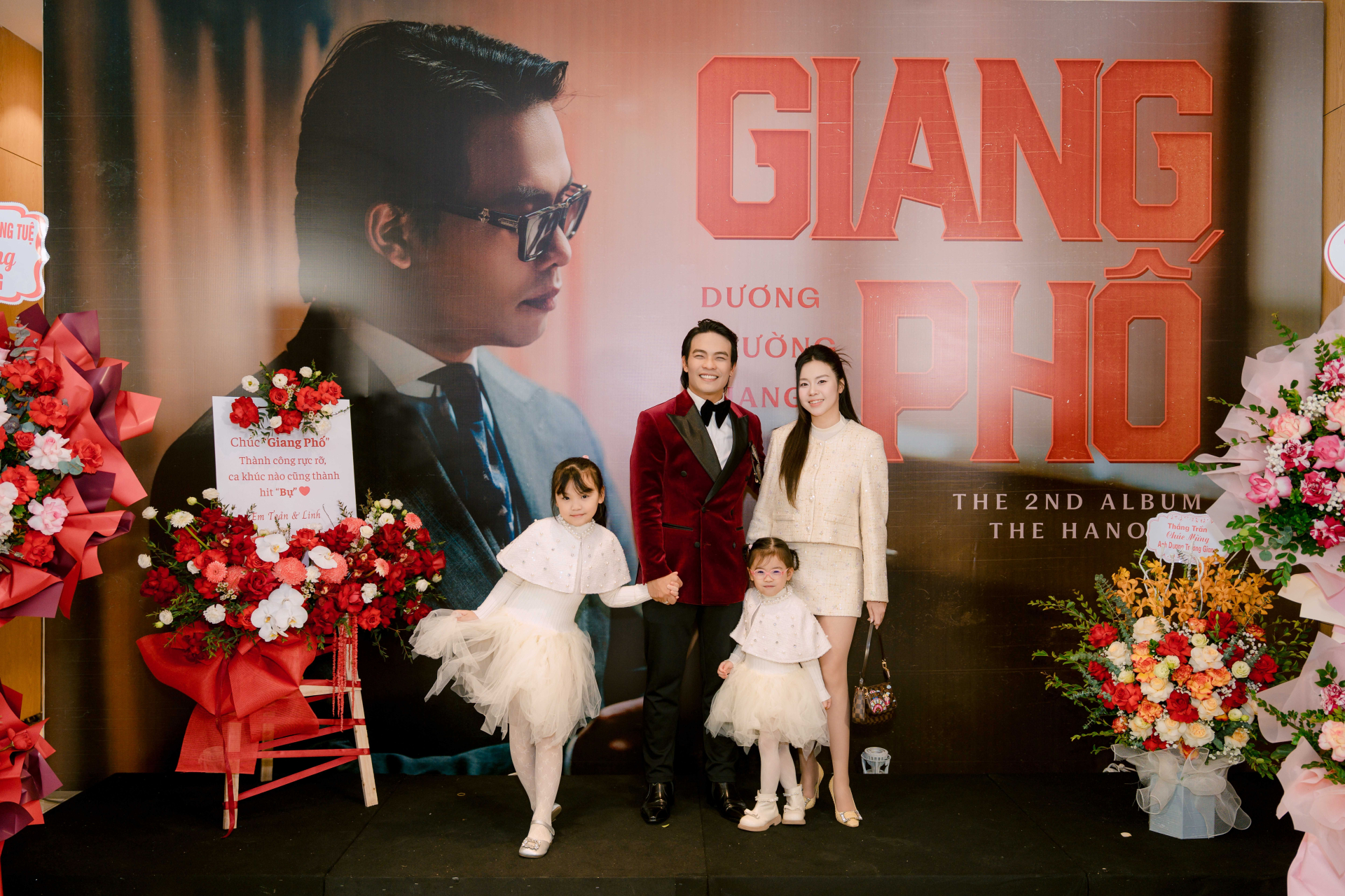 Vbiz c&oacute; nam nhạc sĩ l&agrave; gi&aacute;m đốc &acirc;m nhạc của loạt show quốc gia, h&aacute;t 1 b&agrave;i ai cũng biết nhưng mặt th&igrave; kh&ocirc;ng nhớ nổi- Ảnh 2.