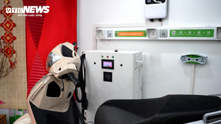 Th&aacute;o gỡ b&agrave;i to&aacute;n 'kẹt' chỗ sạc xe điện ở tập thể, chung cư cũ- Ảnh 4.