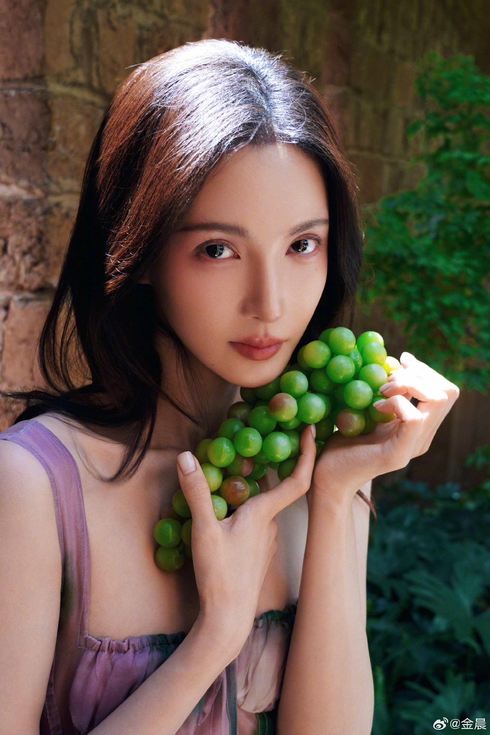 Hoa kh&ocirc;i trường m&uacute;a nghi l&aacute;i Mercedes G63 g&acirc;y tai nạn rồi bỏ trốn, đẩy trợ l&yacute; ra nhận tội thay- Ảnh 1.