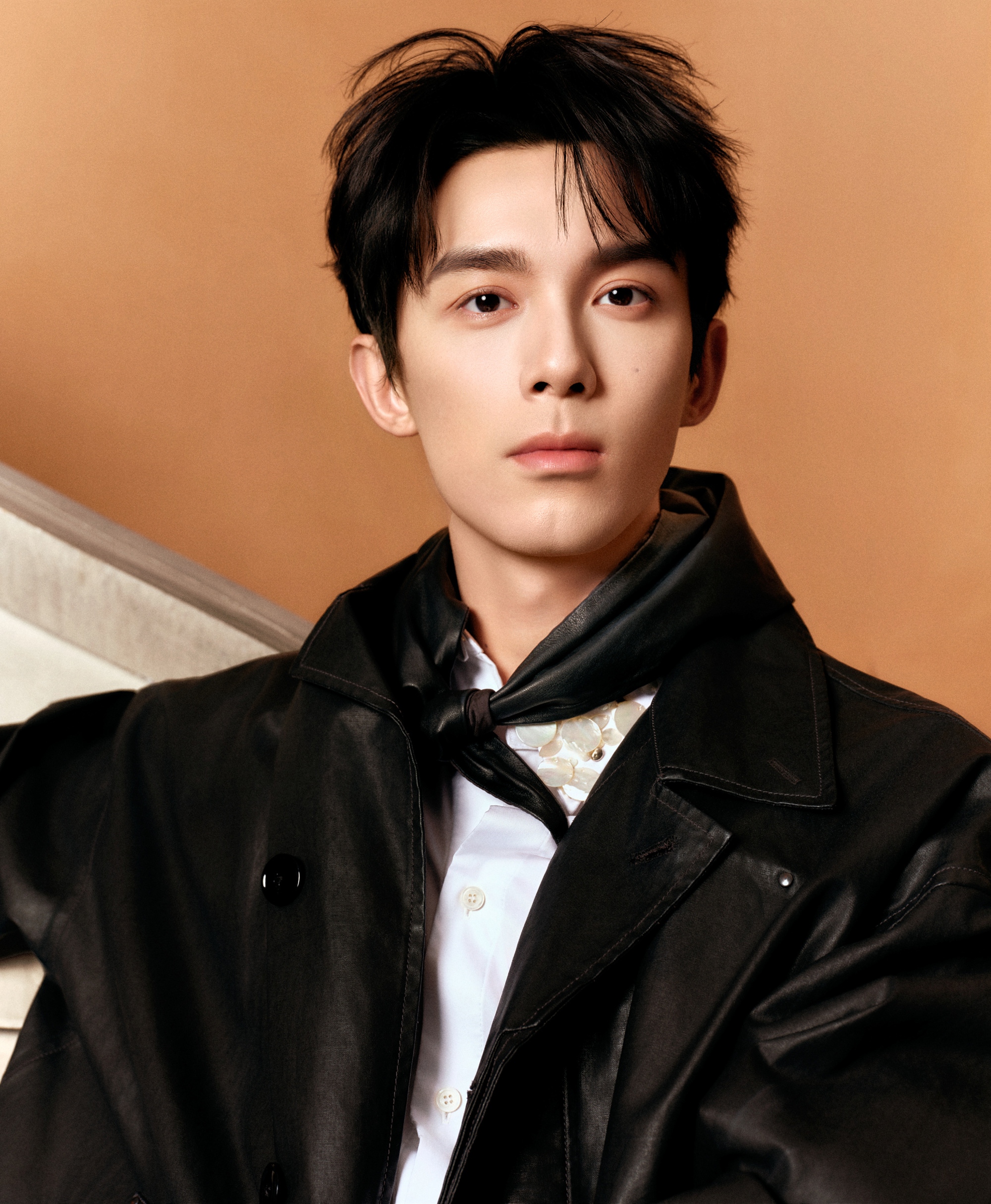 Danh s&aacute;ch Đỏ Đen chấn động Cbiz: Ti&ecirc;u Chiến - Bạch Lộc top đầu, cả loạt sao bại lộ 1.001 phốt th&aacute;i độ lồi l&otilde;m- Ảnh 11.