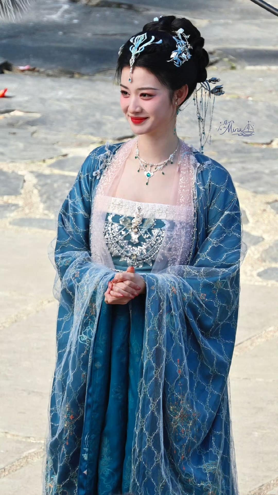 Nín thở ngắm đệ nhất yêu phi đẹp nhất Trung Quốc: Da trắng như ngọc không tỳ vết, nguyên tác thua xa vạn dặm- Ảnh 6. Nín thở ngắm đệ nhất yêu phi đẹp nhất Trung Quốc: Da trắng như ngọc không tỳ vết, nguyên tác thua xa vạn dặm- Ảnh 6.