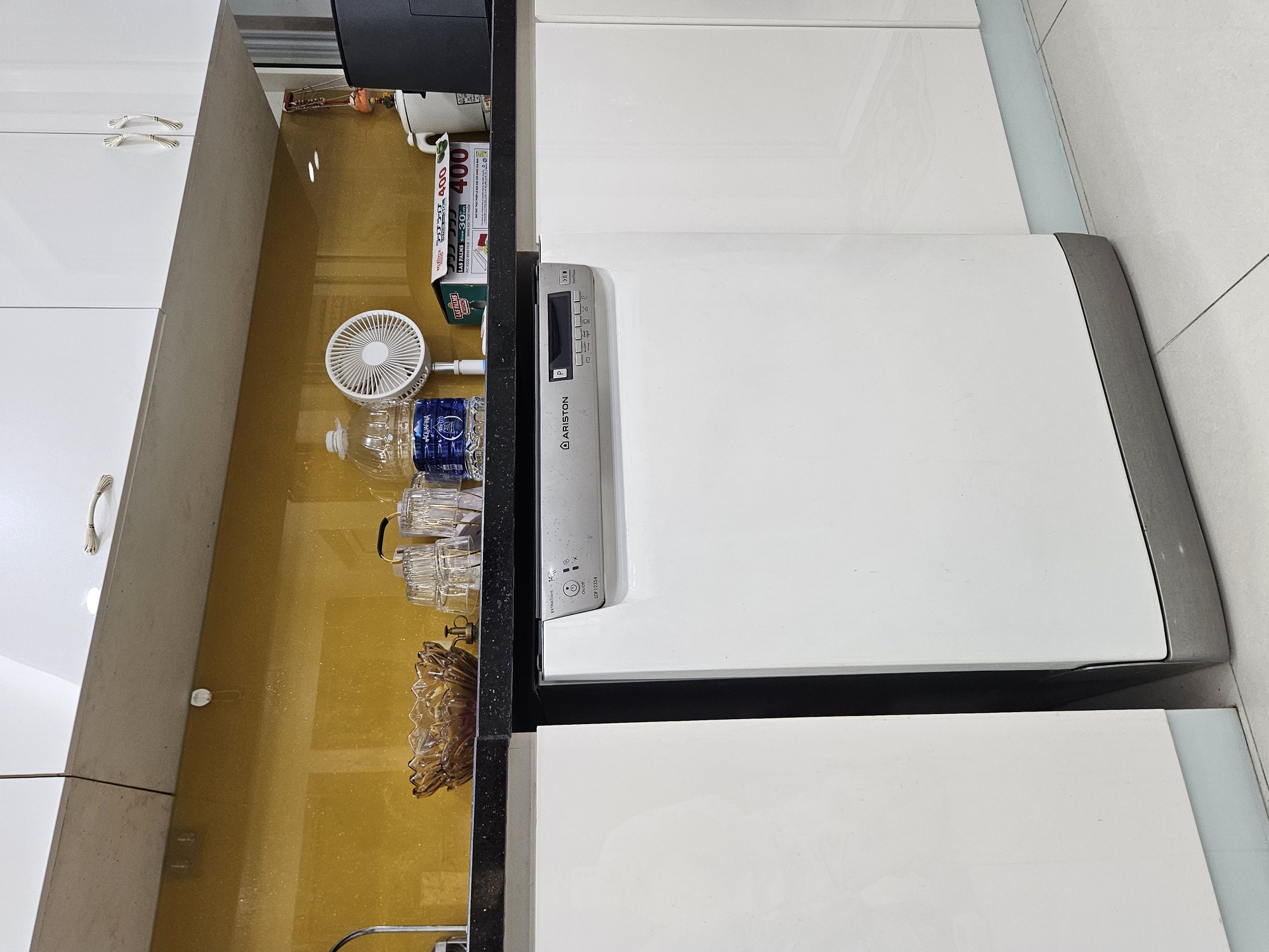 Vợ ch&ecirc; m&aacute;y rửa b&aacute;t cũ mẹ t&ocirc;i đ&atilde; d&ugrave;ng hơn 10 năm, t&ocirc;i n&oacute;i 1 c&acirc;u khiến nhiều người phải vỗ tay khen hay- Ảnh 5.