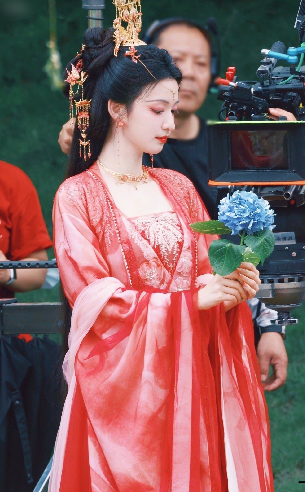 Nín thở ngắm đệ nhất yêu phi đẹp nhất Trung Quốc: Da trắng như ngọc không tỳ vết, nguyên tác thua xa vạn dặm- Ảnh 8. Nín thở ngắm đệ nhất yêu phi đẹp nhất Trung Quốc: Da trắng như ngọc không tỳ vết, nguyên tác thua xa vạn dặm- Ảnh 8.