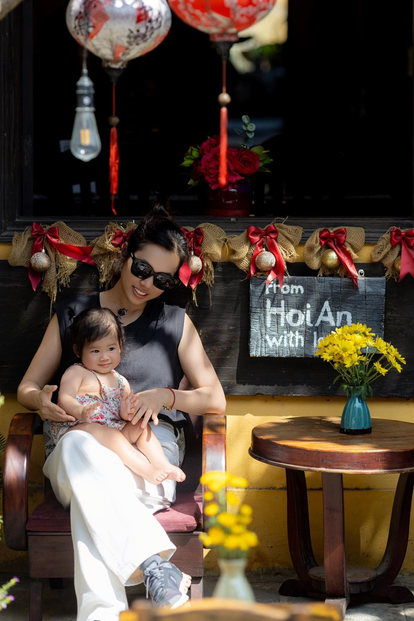 Ho&agrave;ng My một m&igrave;nh nu&ocirc;i con- Ảnh 11.