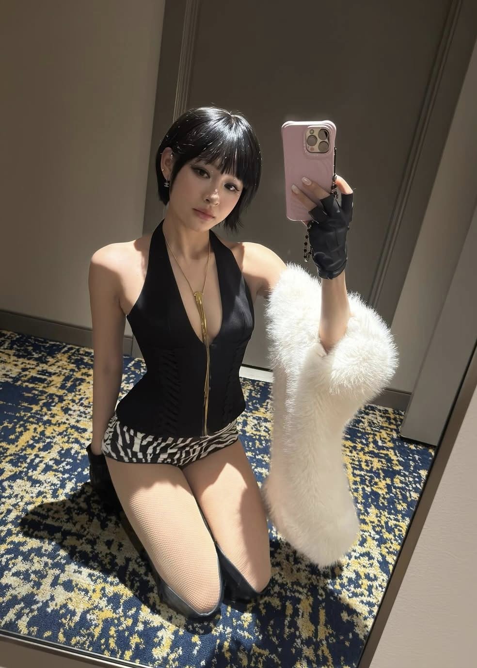 Thủ m&ocirc;n Trung Ki&ecirc;n được Hiền Hồ c&ocirc;ng khai b&agrave;y tỏ t&igrave;nh cảm- Ảnh 6.