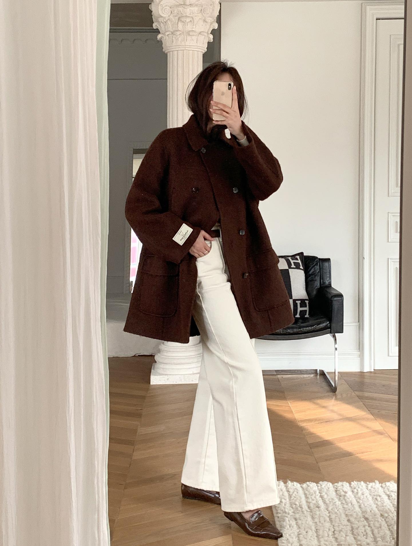 Hot nhất hiện tại là áo khoác dạ với 4 kiểu cực sang nên sắm cho Tết- Ảnh 1. Hot nhất hiện tại là áo khoác dạ với 4 kiểu cực sang nên sắm cho Tết- Ảnh 1.