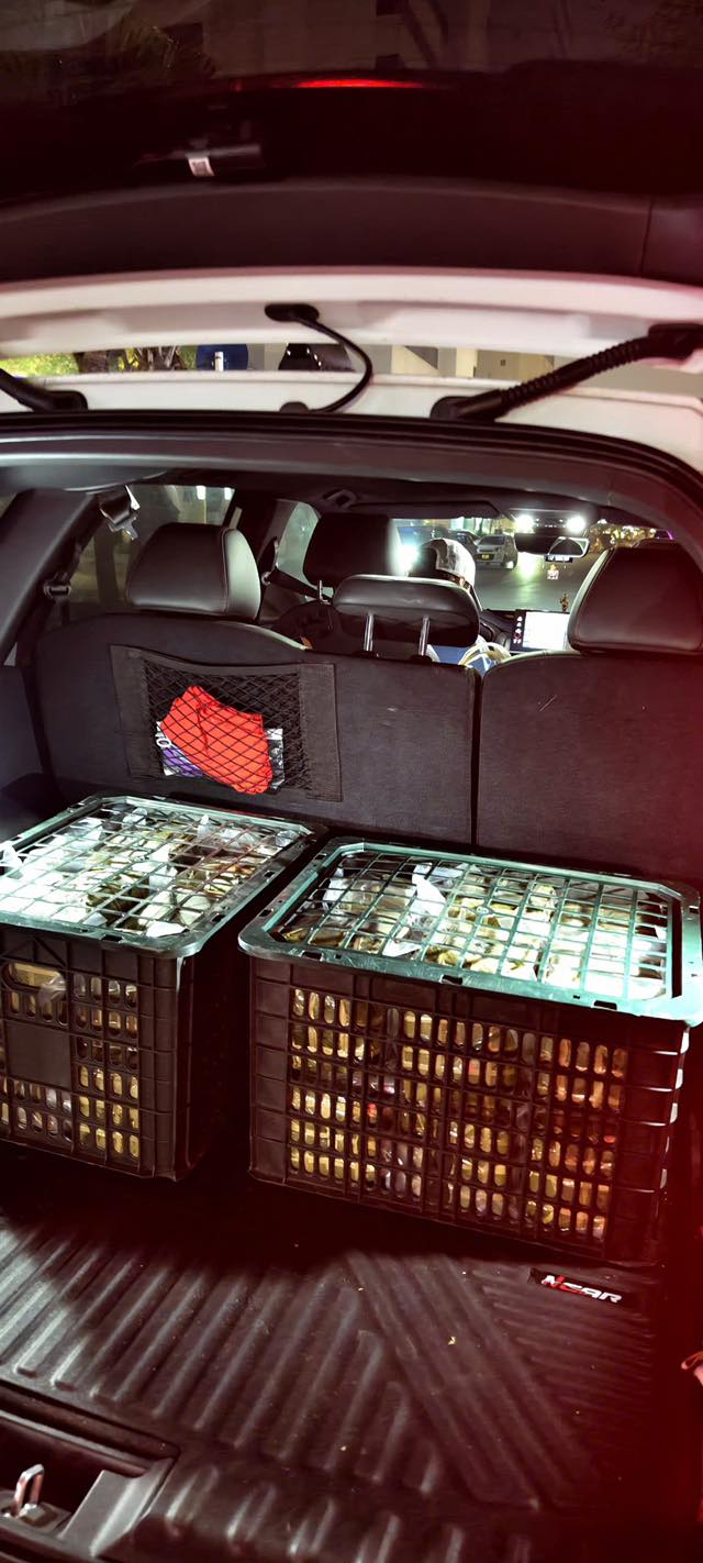 Hồng Đăng l&agrave;m shipper- Ảnh 2.