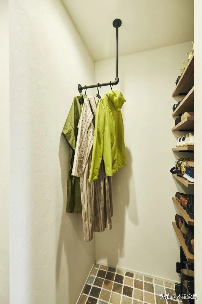 62 tuổi, sống một m&igrave;nh trong căn hộ 51m2: Kh&ocirc;ng mua th&ecirc;m đồ, kh&ocirc;ng chi ti&ecirc;u dư, nhưng mỗi ng&agrave;y đều dễ chịu v&agrave; an t&acirc;m về tiền bạc- Ảnh 2.