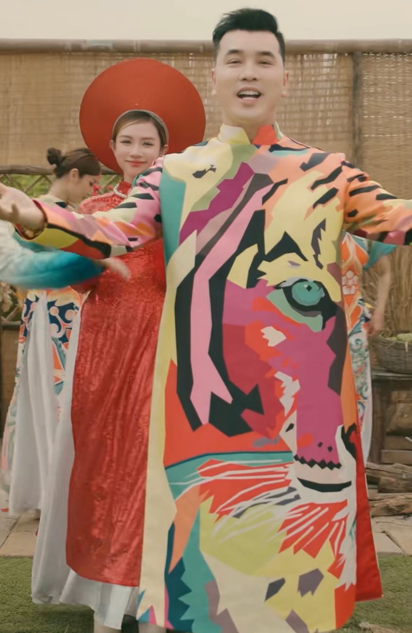 H&aacute;t nhạc Tết, Ưng Ho&agrave;ng Ph&uacute;c, Thanh Thảo bị ch&ecirc; lỗi thời- Ảnh 2.