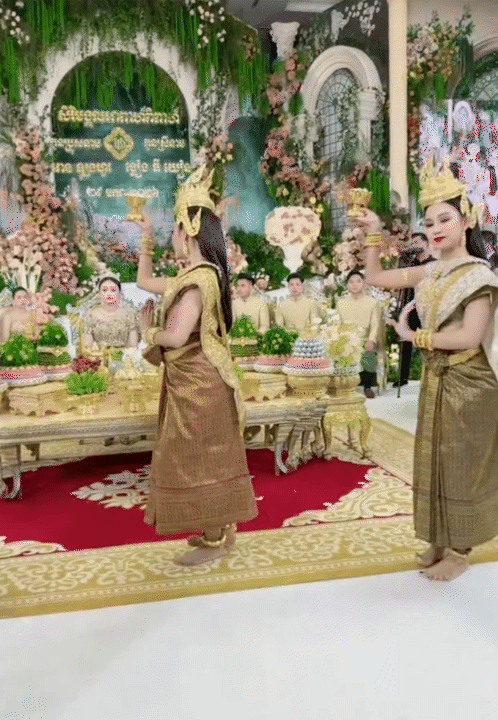 C&ocirc; d&acirc;u T&acirc;y Ninh tổ chức đ&aacute;m cưới ở Campuchia: Nh&agrave; trai "chơi lớn" cỡ n&agrave;y th&igrave; ai l&agrave;m lại!- Ảnh 10.