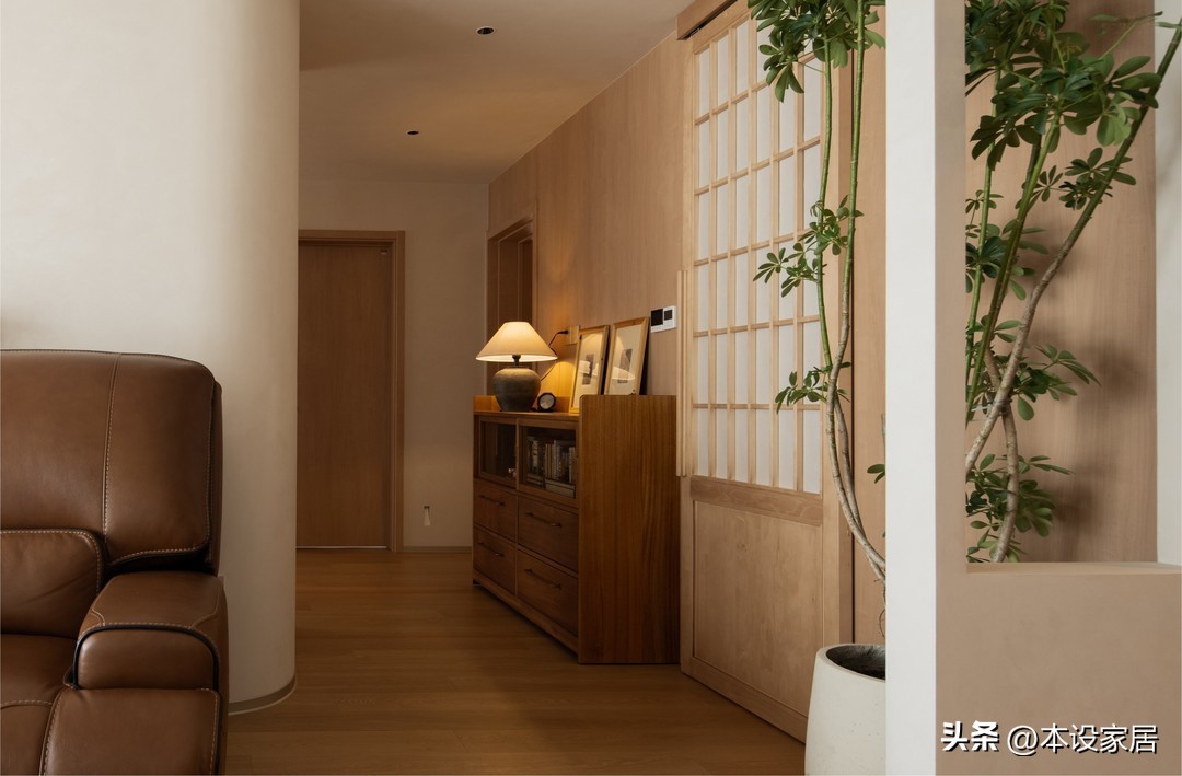 Cặp vợ chồng 70 tuổi sở hữu căn hộ g&acirc;y sốt mạng x&atilde; hội: Chỉ ri&ecirc;ng ph&ograve;ng kh&aacute;ch đ&atilde; được sao ch&eacute;p h&agrave;ng loạt v&igrave; qu&aacute; tinh tế- Ảnh 10.