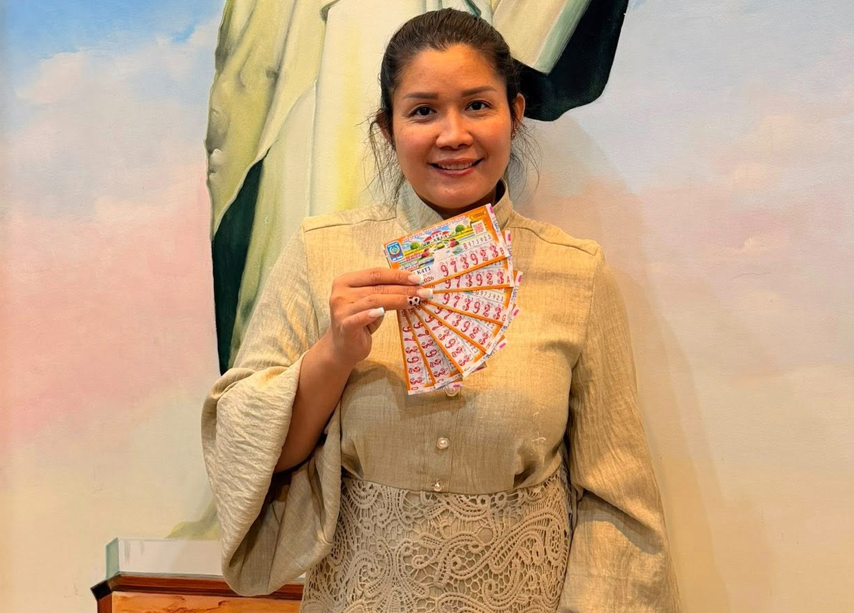 Xổ số miền Nam: Đại l&yacute; mang 10 tỉ đến nh&agrave; đổi thưởng cho kh&aacute;ch h&agrave;ng l&uacute;c nửa đ&ecirc;m- Ảnh 1.