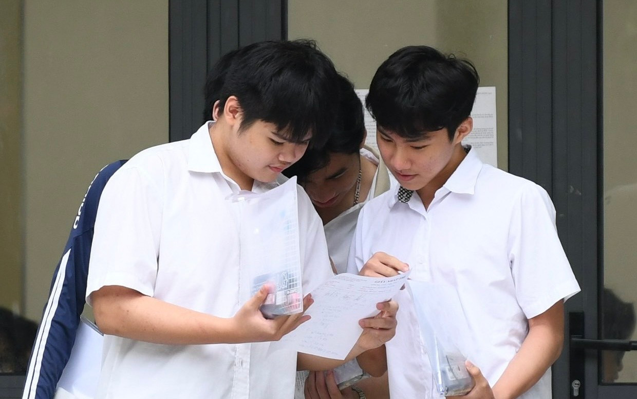 H&agrave; Nội l&iacute; giải nguy&ecirc;n nh&acirc;n hai năm li&ecirc;n tiếp chọn ngoại ngữ l&agrave;m m&ocirc;n thi thứ ba- Ảnh 1.