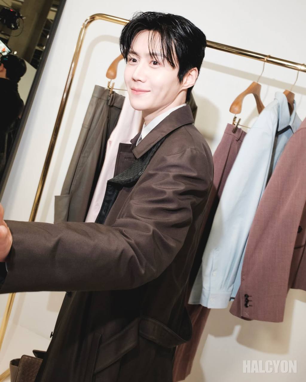 Kim Seon Ho si&ecirc;u cấp đẹp trai, Lee Young Ae - Moon Ga Young sang ng&uacute;t ng&agrave;n tại event của Bottega- Ảnh 7.