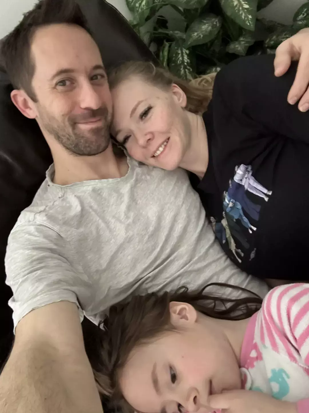 B&agrave; mẹ phải trả gi&aacute; đắt khi bắt c&oacute;c 4 đứa con của m&igrave;nh v&igrave; tin rằng thế giới sắp tận thế- Ảnh 2.