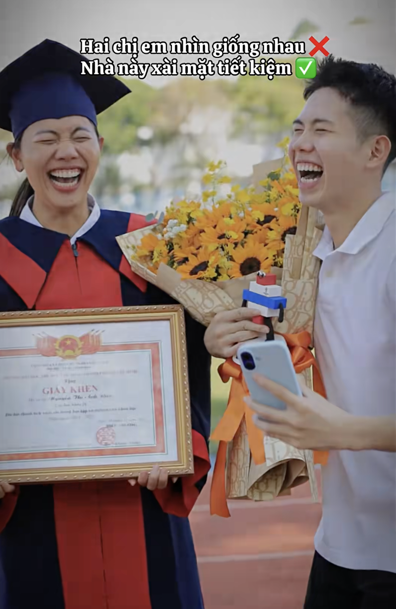 6,5 triệu người xem chị em &Aacute;nh Vi&ecirc;n - Quang Thuấn thi bơi, ai giỏi hơn?- Ảnh 3.