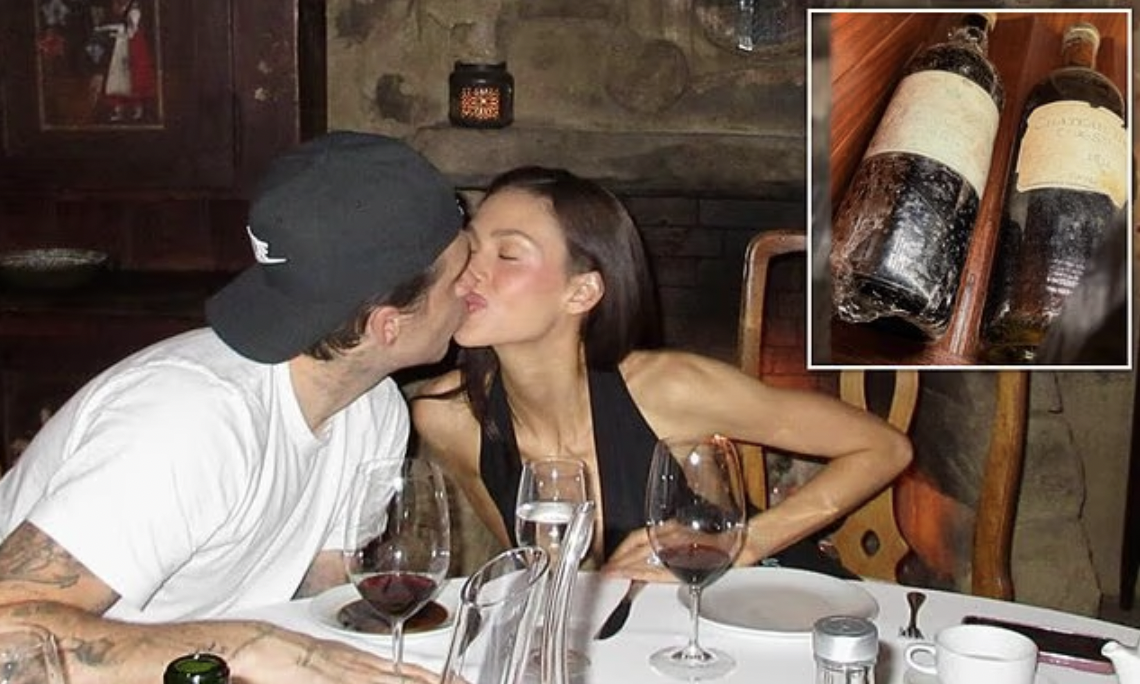 Rộ tin dâu cả nhà Beckham được bố tỷ phú cho 26 tỷ mỗi tháng, giàu có nên chẳng ngại đối đầu bố mẹ chồng?- Ảnh 1. Rộ tin dâu cả nhà Beckham được bố tỷ phú cho 26 tỷ mỗi tháng, giàu có nên chẳng ngại đối đầu bố mẹ chồng?- Ảnh 1.