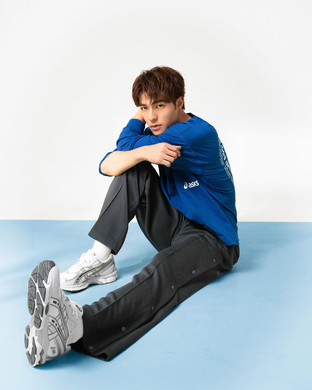 "Tóm gọn" cặp diễn viên 96-98 hẹn hò tình tứ ở khách sạn, showbiz lại có couple phim giả tình thật!- Ảnh 2. "Tóm gọn" cặp diễn viên 96-98 hẹn hò tình tứ ở khách sạn, showbiz lại có couple phim giả tình thật!- Ảnh 2.