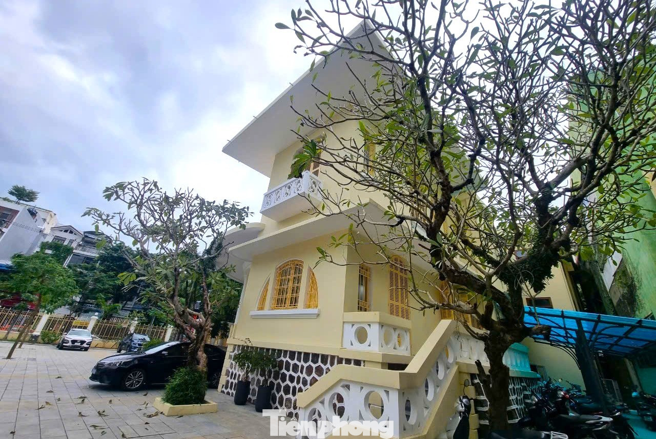 Mục sở thị t&ograve;a nh&agrave; mang kiến tr&uacute;c Ph&aacute;p 'đặc biệt hiếm' ở Đ&agrave; Nẵng- Ảnh 14.