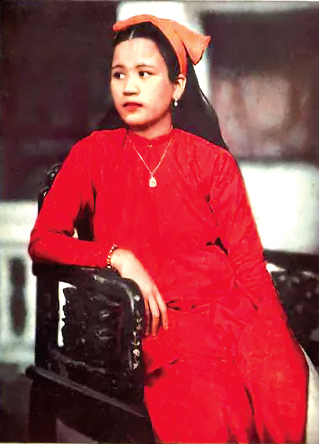 NSƯT duy nhất được mệnh danh “vedette của showbiz”: Nhan sắc cao sang, xuất thân dòng dõi hoàng tộc- Ảnh 2. NSƯT duy nhất được mệnh danh “vedette của showbiz”: Nhan sắc cao sang, xuất thân dòng dõi hoàng tộc- Ảnh 2.