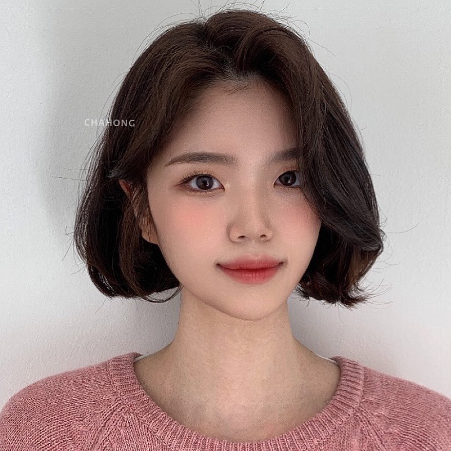 4 kiểu tóc ngắn phù hợp với mọi gương mặt, giúp năm mới đột phá nhan sắc- Ảnh 5. 4 kiểu tóc ngắn phù hợp với mọi gương mặt, giúp năm mới đột phá nhan sắc- Ảnh 5.