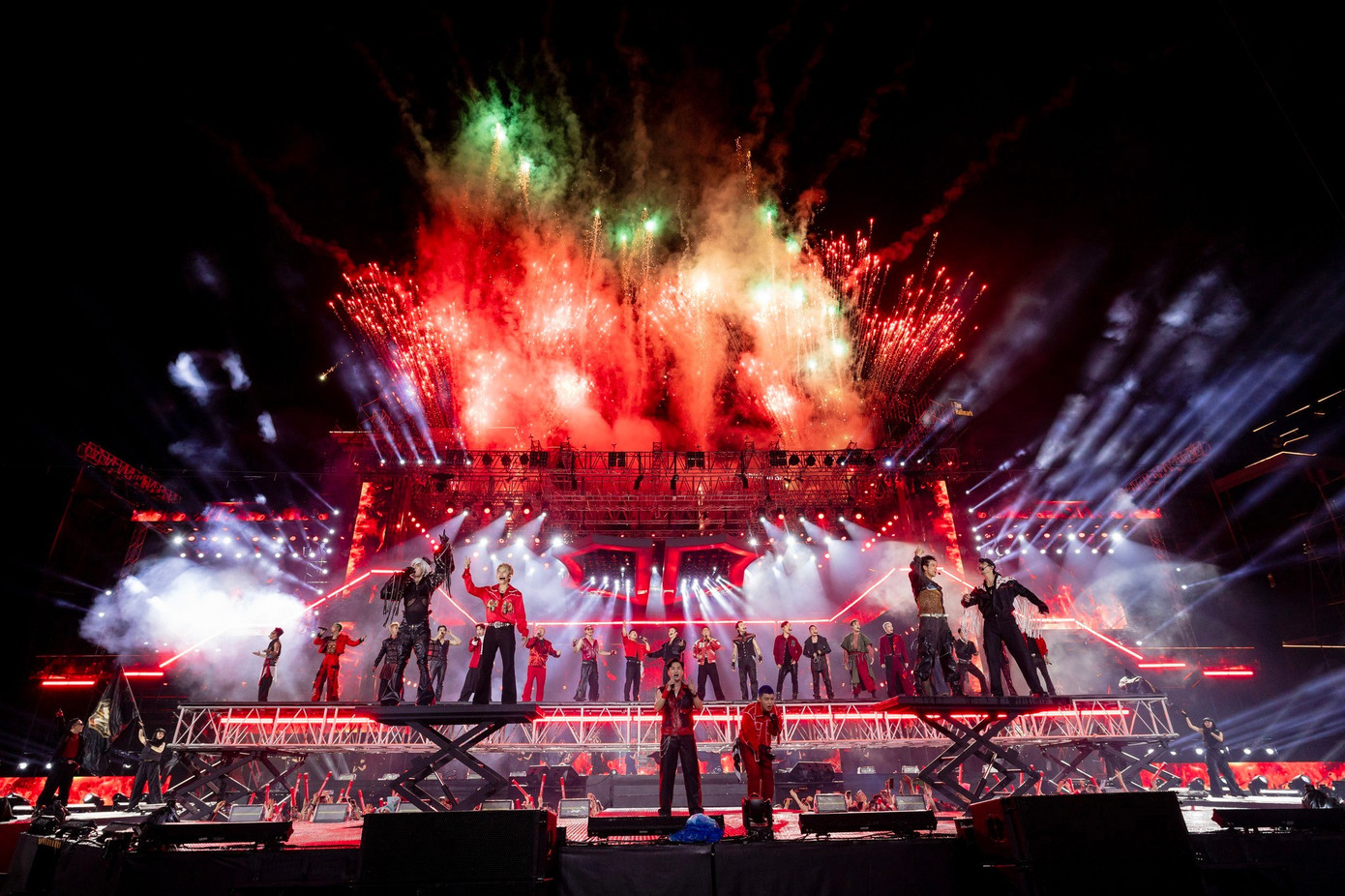 B&agrave;i to&aacute;n của một đ&ecirc;m nhạc- Ảnh 6.