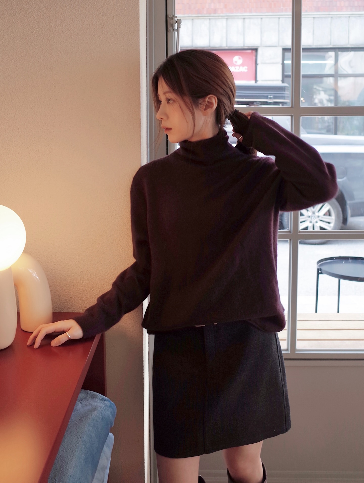 5 kiểu chân váy ngắn sang trọng nhất, phụ nữ ở mọi độ tuổi đều có thể mặc đẹp Tết này- Ảnh 4.