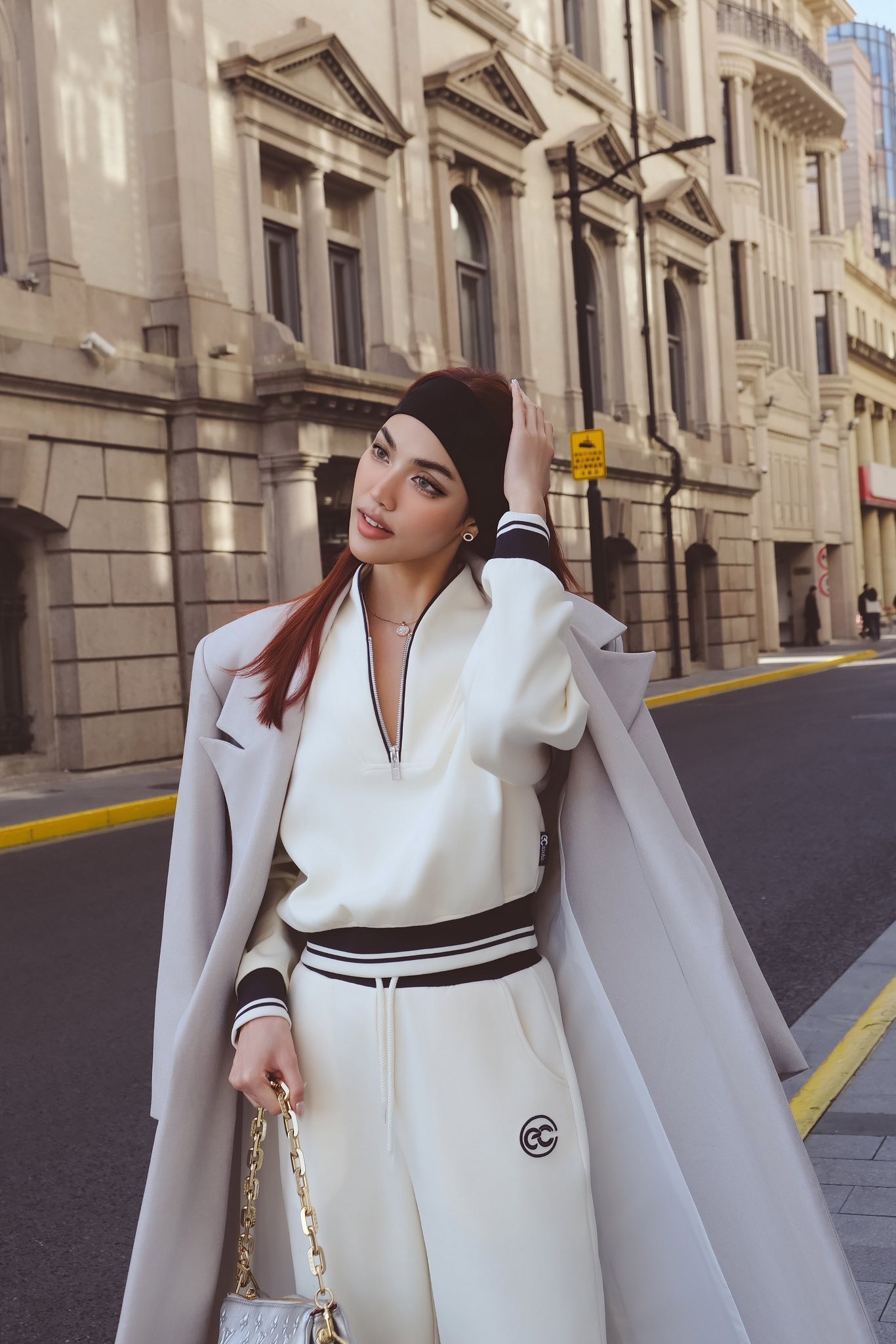 Hoa kh&ocirc;i lấy chồng thuộc gia tộc gi&agrave;u c&oacute; bậc nhất Việt Nam, sống trong biệt thự như cung điện ho&agrave;ng gia- Ảnh 14.