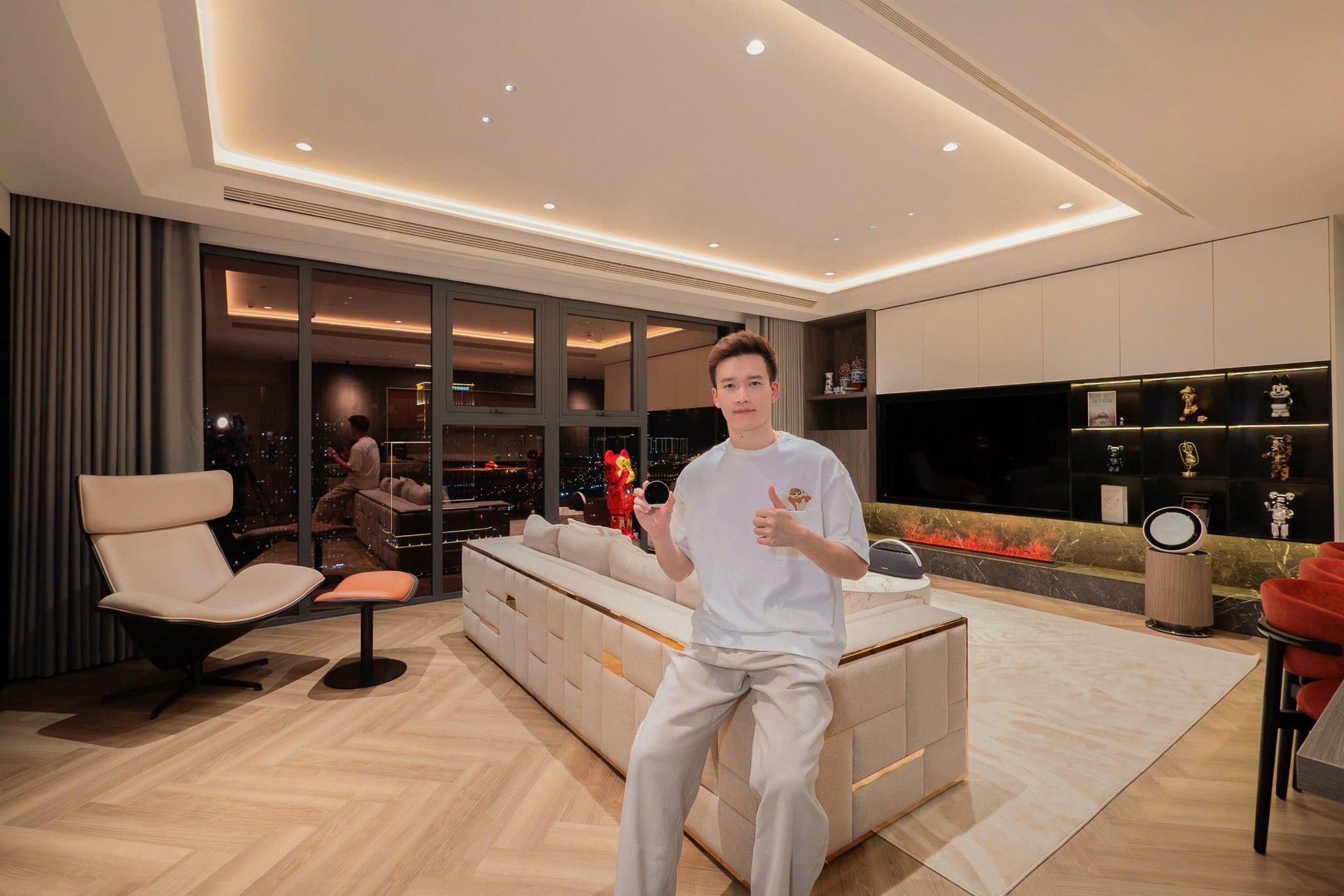 Cận cảnh căn hộ hơn chục tỷ sang - xịn mới tậu của 