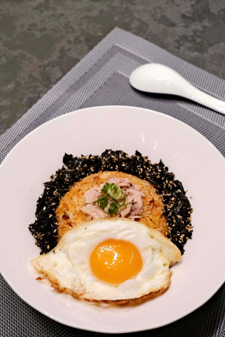 Kh&ocirc;ng c&oacute; b&aacute;nh kem th&agrave;nh tựu, gen Z H&agrave; Nội khoe "m&acirc;m cơm th&agrave;nh tựu 2025"- Ảnh 17.