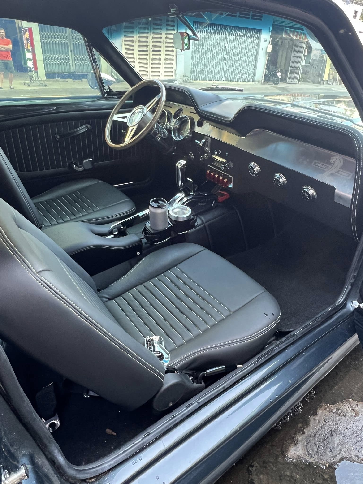 Ông Đặng Lê Nguyên Vũ ‘mở bát’ năm 2026 bằng Ford Mustang Shelby GT500 bản độ độc nhất Việt Nam từng xuất hiện trong phim- Ảnh 3. Ông Đặng Lê Nguyên Vũ ‘mở bát’ năm 2026 bằng Ford Mustang Shelby GT500 bản độ độc nhất Việt Nam từng xuất hiện trong phim- Ảnh 3.