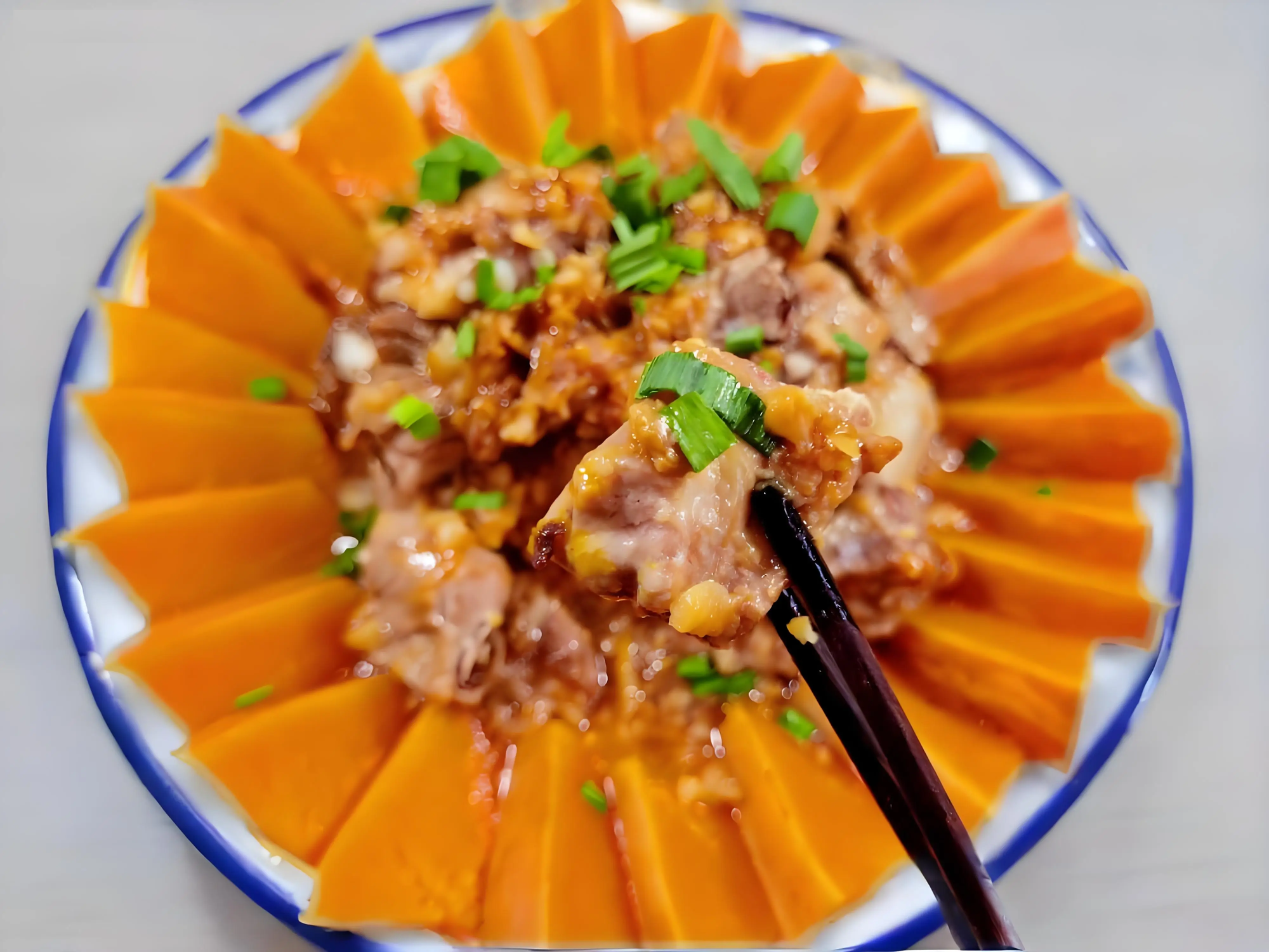 3 phần thịt lợn bổ dưỡng nhất khi trời lạnh: Ăn đ&uacute;ng vừa ấm người, vừa tốt cho ti&ecirc;u h&oacute;a v&agrave; sức đề kh&aacute;ng- Ảnh 3.