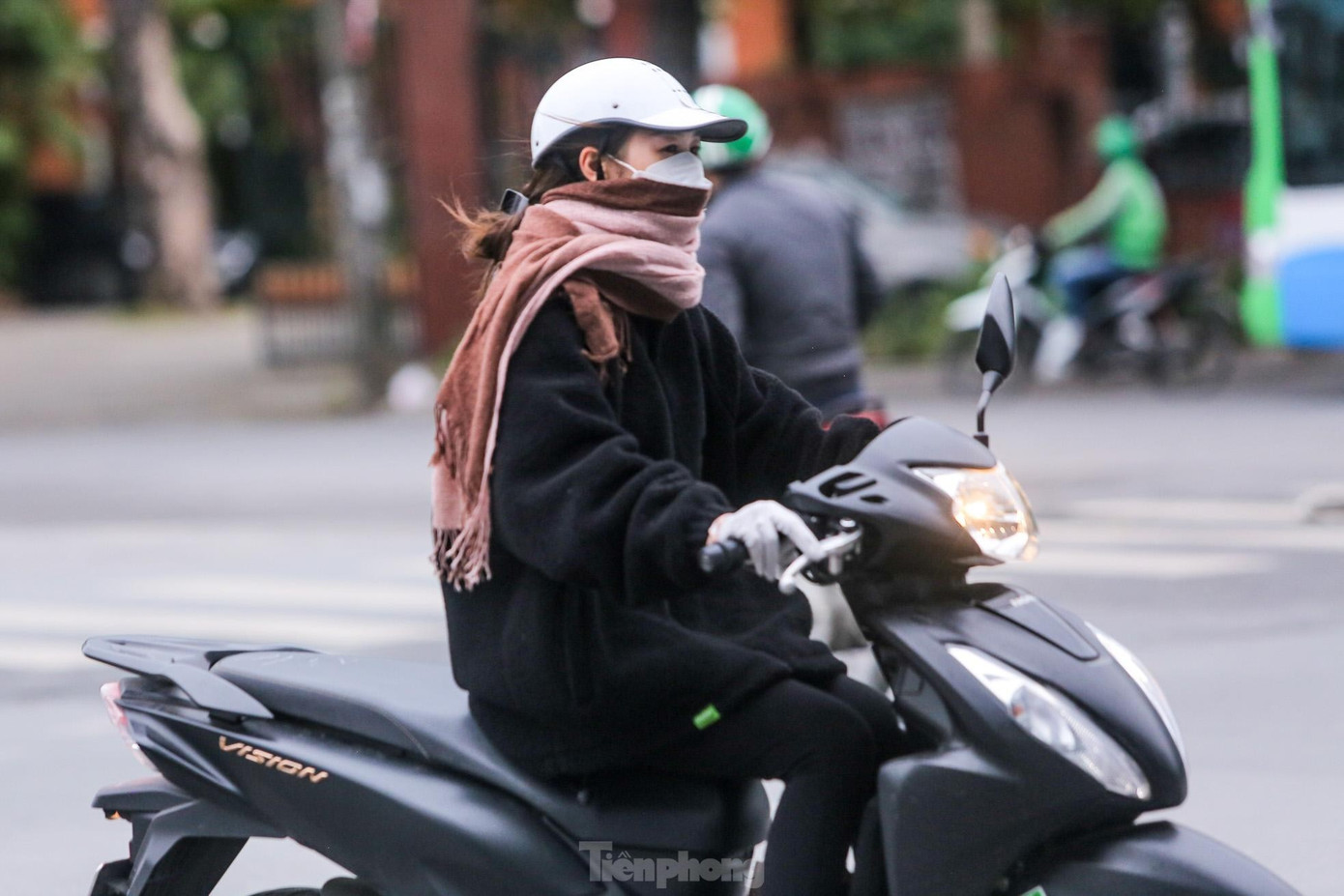 Miền Bắc đ&oacute;n đợt r&eacute;t d&agrave;i nhất từ đầu m&ugrave;a- Ảnh 1.