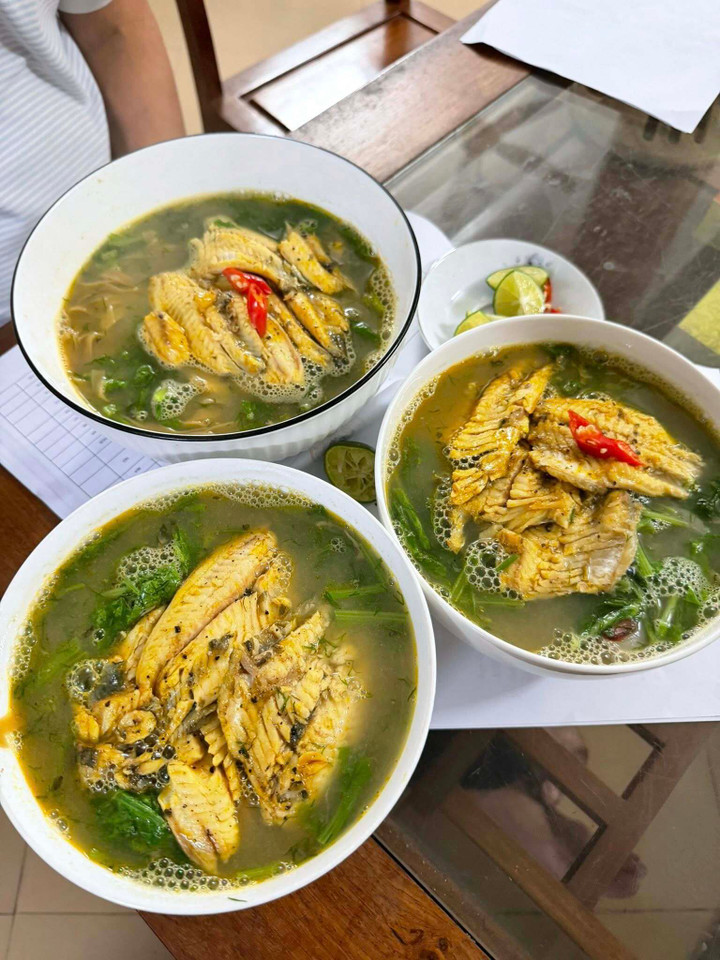 Kh&ocirc;ng c&oacute; b&aacute;nh kem th&agrave;nh tựu, gen Z H&agrave; Nội khoe "m&acirc;m cơm th&agrave;nh tựu 2025"- Ảnh 21.