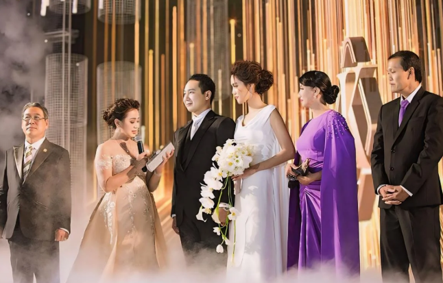 Hoa kh&ocirc;i lấy chồng thuộc gia tộc gi&agrave;u c&oacute; bậc nhất Việt Nam, sống trong biệt thự như cung điện ho&agrave;ng gia- Ảnh 5.