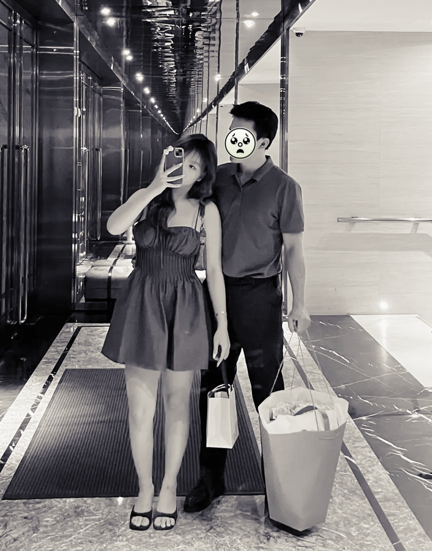 Tin nhắn cuối cùng cán bộ ngoại giao 25 tuổi gửi cho người yêu trước khi qua đời: Chuyện tình đẹp dang dở- Ảnh 1. Tin nhắn cuối cùng cán bộ ngoại giao 25 tuổi gửi cho người yêu trước khi qua đời: Chuyện tình đẹp dang dở- Ảnh 1.