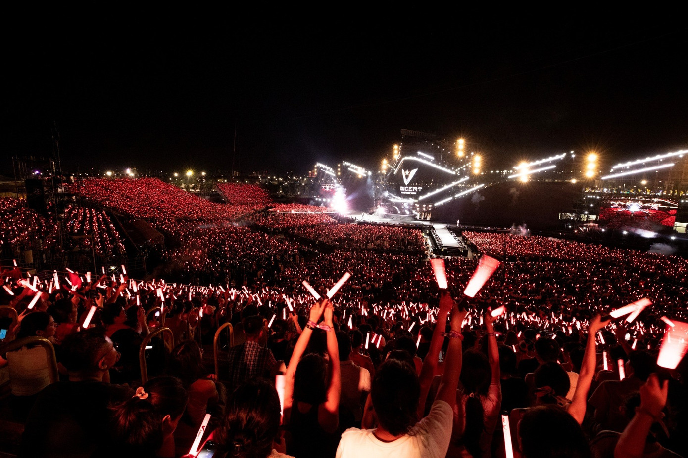 B&agrave;i to&aacute;n của một đ&ecirc;m nhạc- Ảnh 9.