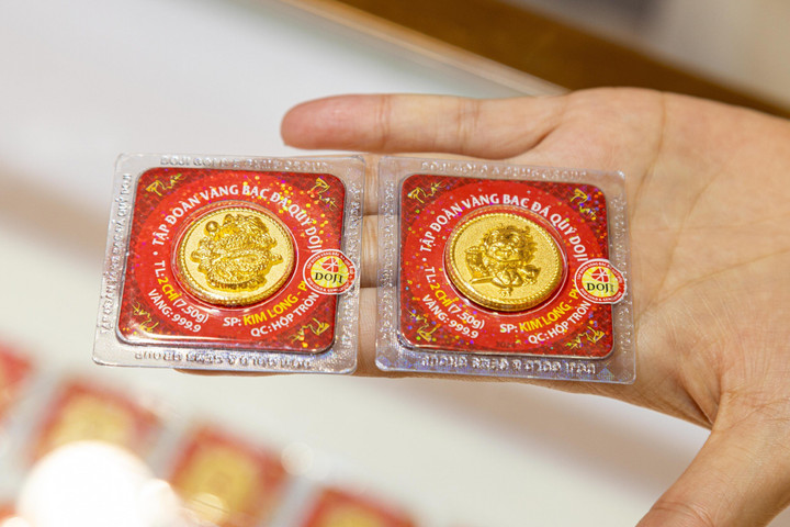 Gi&aacute; v&agrave;ng h&ocirc;m nay 3/1/2026: Thế giới quay đầu đi l&ecirc;n- Ảnh 1.