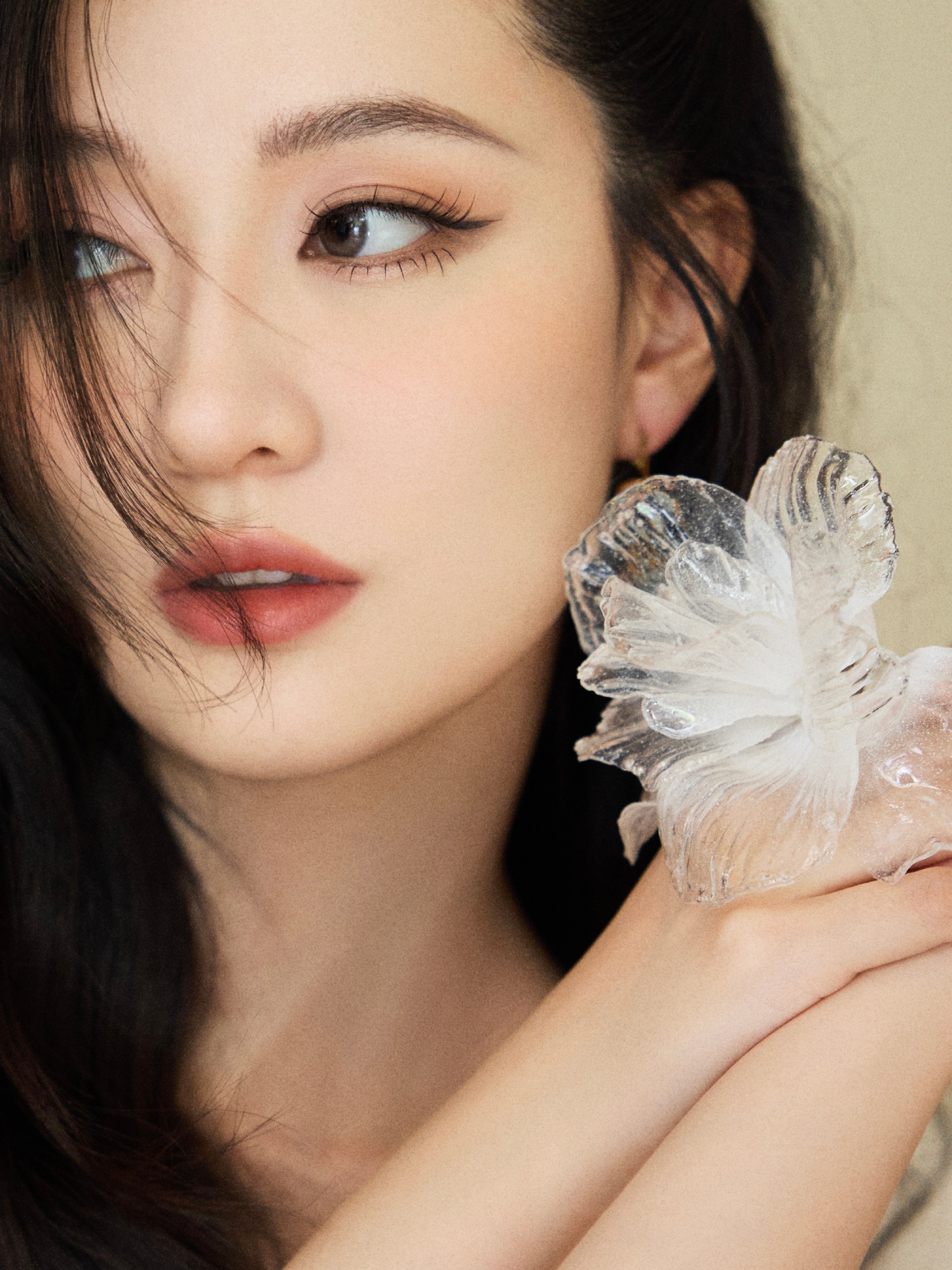 Mỹ nhân bỏ showbiz, cưới thiếu tập đoàn bất động sản nghìn tỷ: Không sung sướng như người đời tưởng tượng!- Ảnh 2. Mỹ nhân bỏ showbiz, cưới thiếu tập đoàn bất động sản nghìn tỷ: Không sung sướng như người đời tưởng tượng!- Ảnh 2.