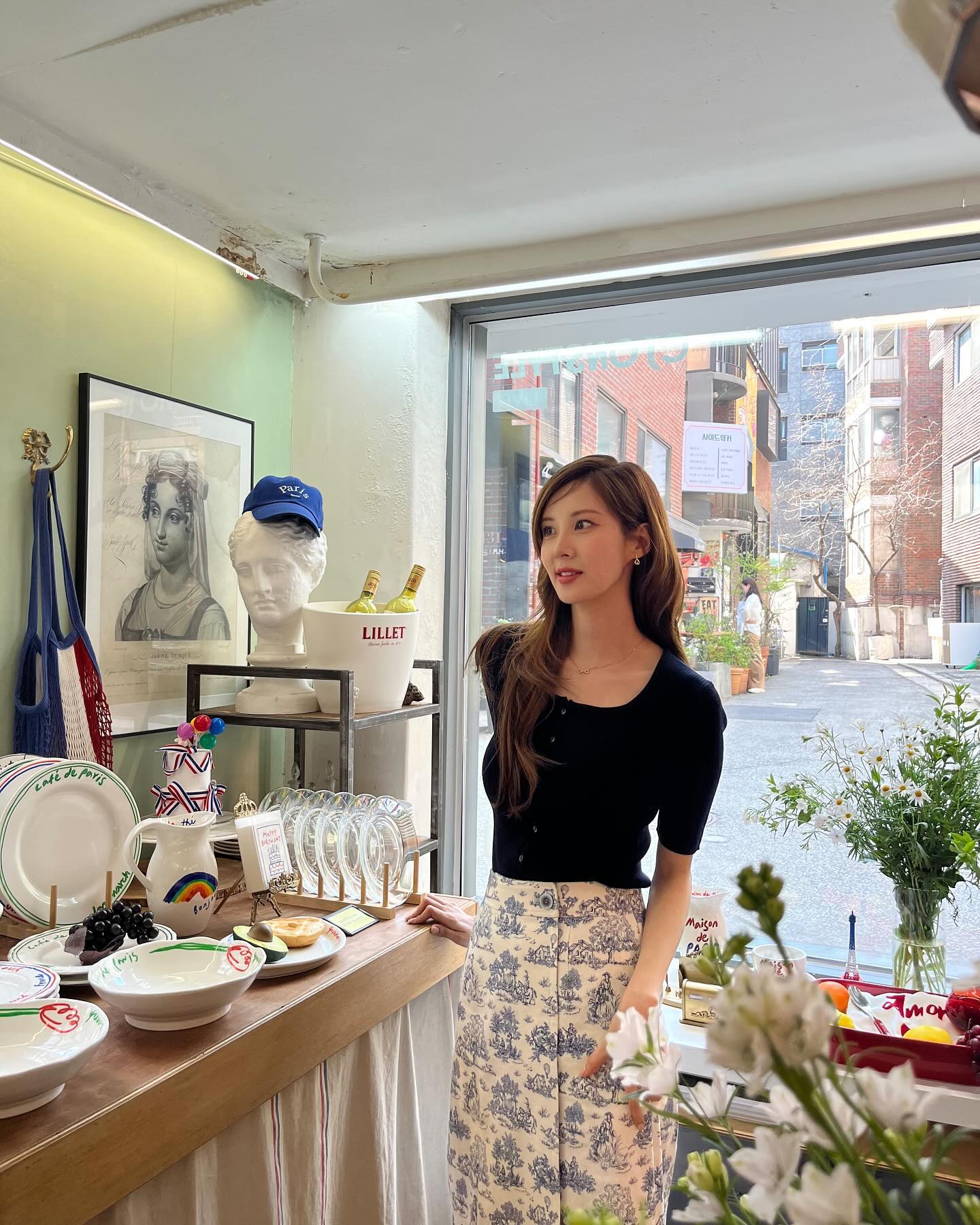 Style của g&aacute;i ngoan nức tiếng Kbiz: U40 trẻ trung bất bại nhờ 5 c&ocirc;ng thức diện đồ- Ảnh 8.