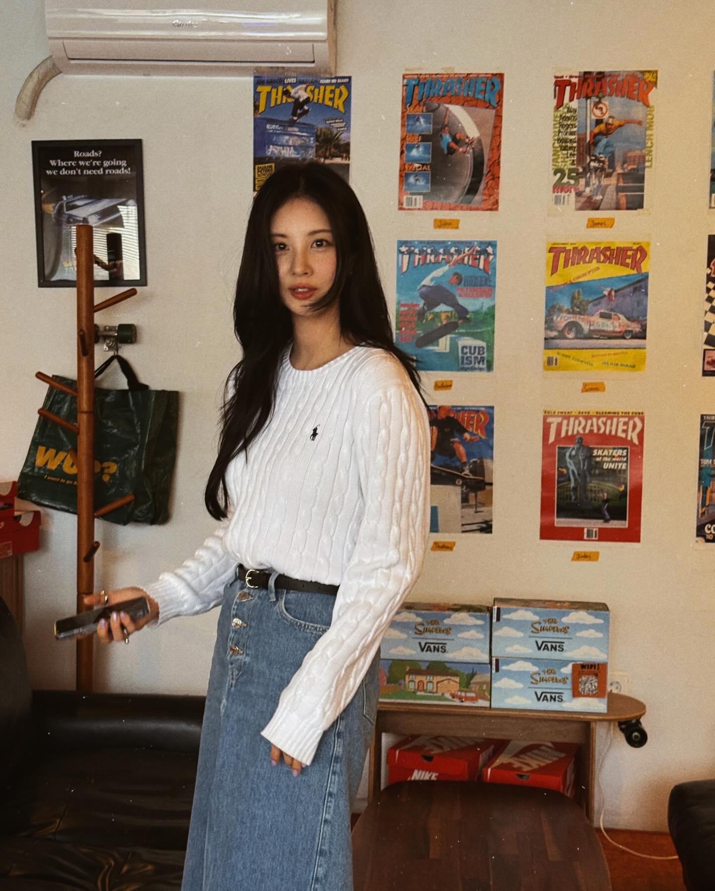 Style của g&aacute;i ngoan nức tiếng Kbiz: U40 trẻ trung bất bại nhờ 5 c&ocirc;ng thức diện đồ- Ảnh 5.