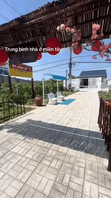 Trung bình nhà miền Tây: Lia cam đến đâu sảng hồn đến đấy, không đoán trước được điều gì!- Ảnh 1. Trung bình nhà miền Tây: Lia cam đến đâu sảng hồn đến đấy, không đoán trước được điều gì!- Ảnh 1.