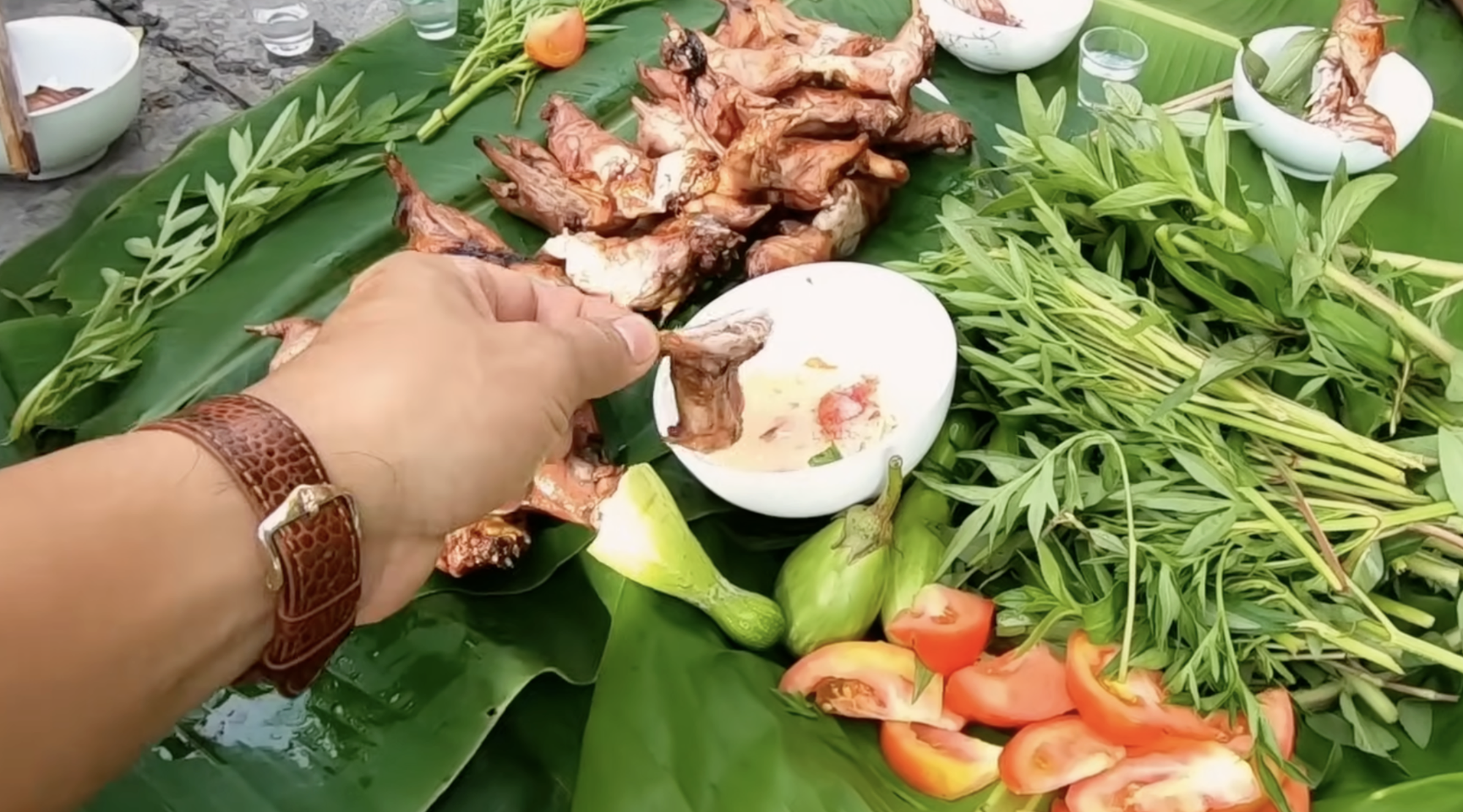 M&oacute;n thịt miền T&acirc;y nghe t&ecirc;n đ&atilde; hết hồn, cho tiền kh&ocirc;ng d&aacute;m ăn nhưng ai kh&ocirc;ng biết t&ecirc;n th&igrave; lại khen lấy khen để- Ảnh 4.