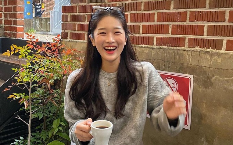 Đi l&agrave;m 10 năm nhưng vẫn l&agrave; nh&acirc;n vi&ecirc;n, t&ocirc;i nhận ra tiền quan trọng hơn danh xưng- Ảnh 1.