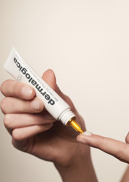 Makeup suốt mà da vẫn căng mướt: Tiểu Vy skincare cực kỹ, tập trung 1 điều chị em nào cũng sợ- Ảnh 13. Makeup suốt mà da vẫn căng mướt: Tiểu Vy skincare cực kỹ, tập trung 1 điều chị em nào cũng sợ- Ảnh 13.