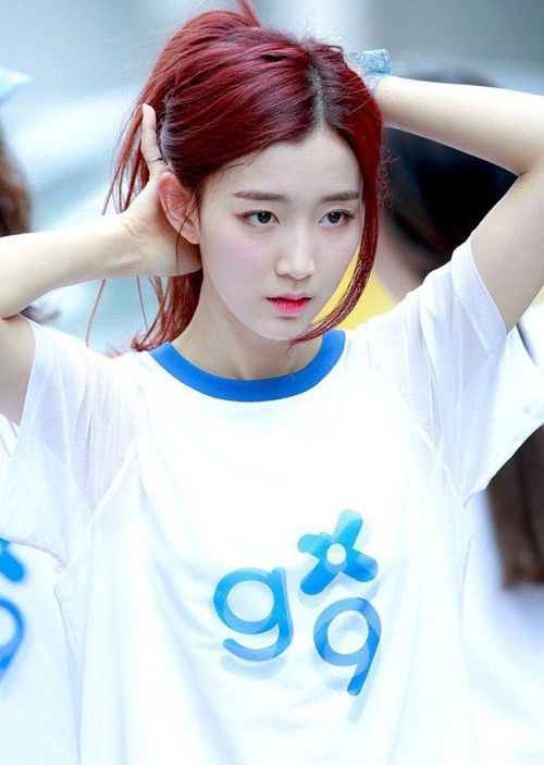 Mỹ nh&acirc;n từ bỏ h&agrave;o quang showbiz đi l&agrave;m TVHK: Nhan sắc nh&igrave;n 1 lần l&agrave; vấn vương, style đơn giản m&agrave; đẹp đỉnh- Ảnh 2.